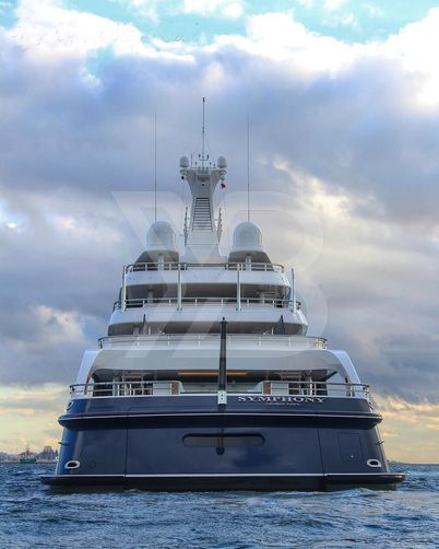 Symphony yacht exterior 5