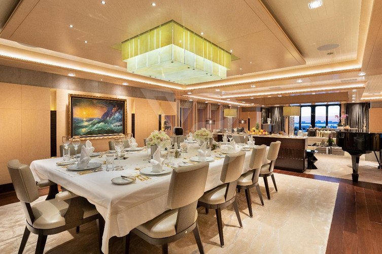 Quantum of Solace yacht interior 11