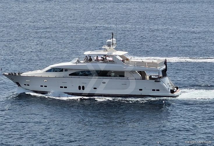 Colonel Manderson yacht exterior 2