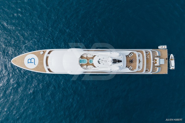 Mayan Queen IV yacht exterior 9