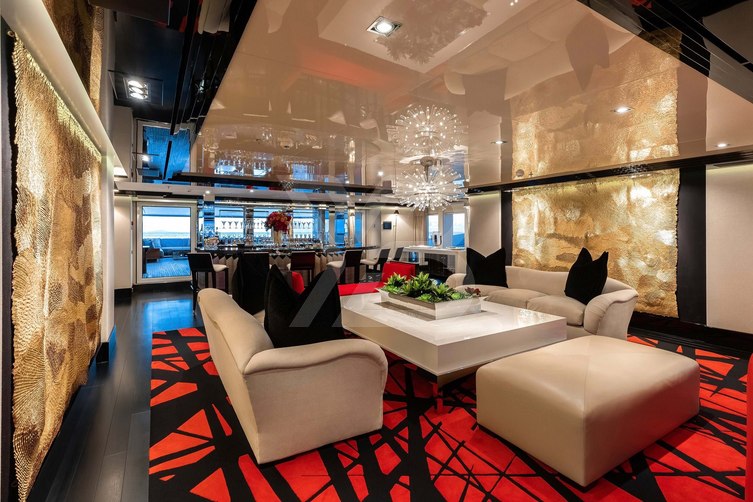 Sea Pearl yacht interior 8