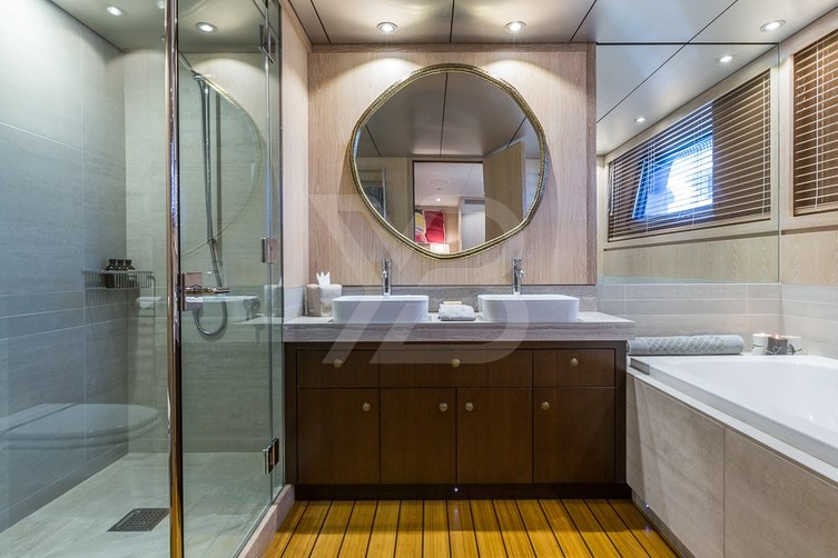 Akiko yacht interior 13