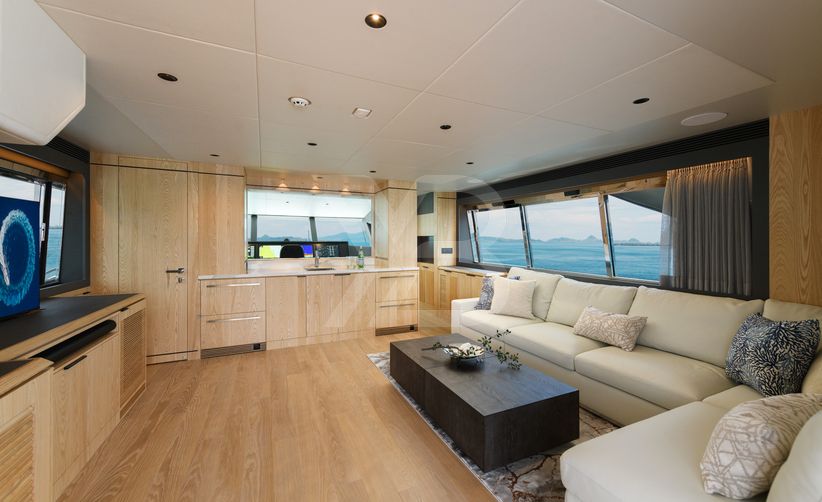 Christine yacht interior 13