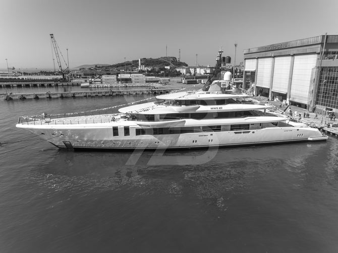 Infinite Jest yacht exterior 2