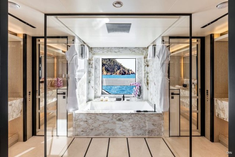 Rio yacht interior 11