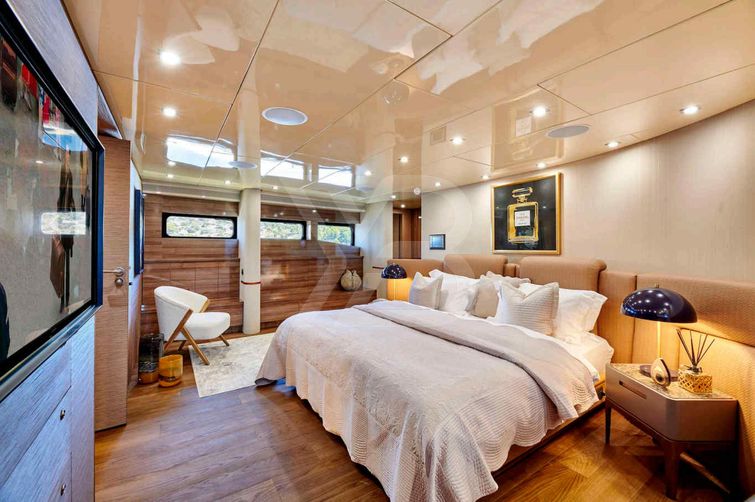 Prometheus I yacht interior 13