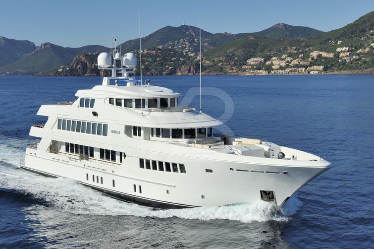 Olmida yacht exterior 3