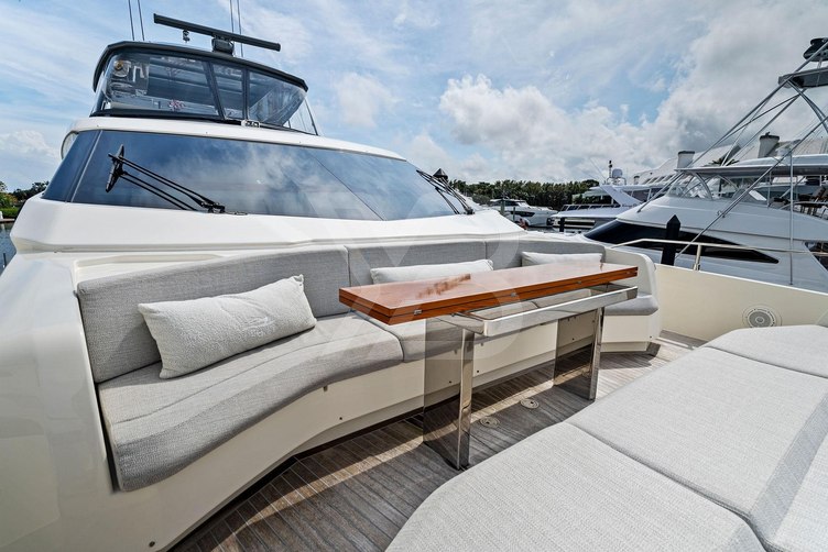 Pinch Me yacht exterior 3