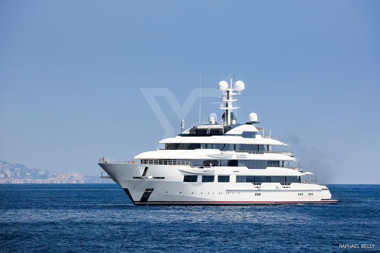 DreAMBoat 1 yacht exterior 38