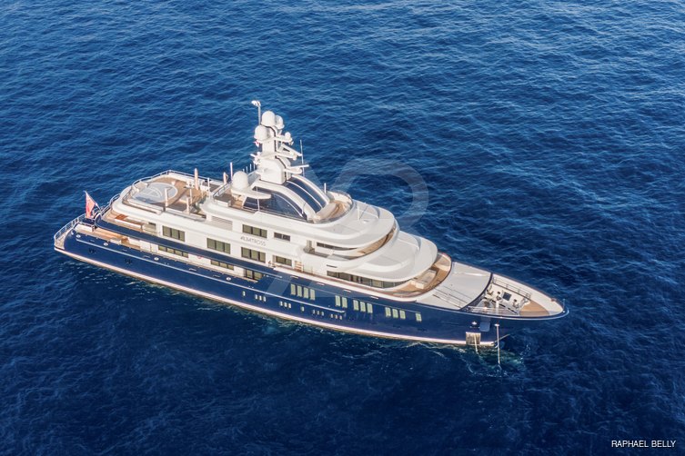 Moonstone yacht exterior 9