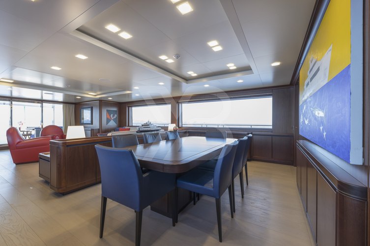 Crowbridge yacht interior 25