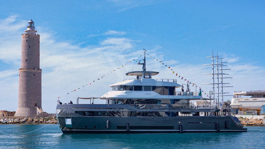 Turks yacht exterior 2