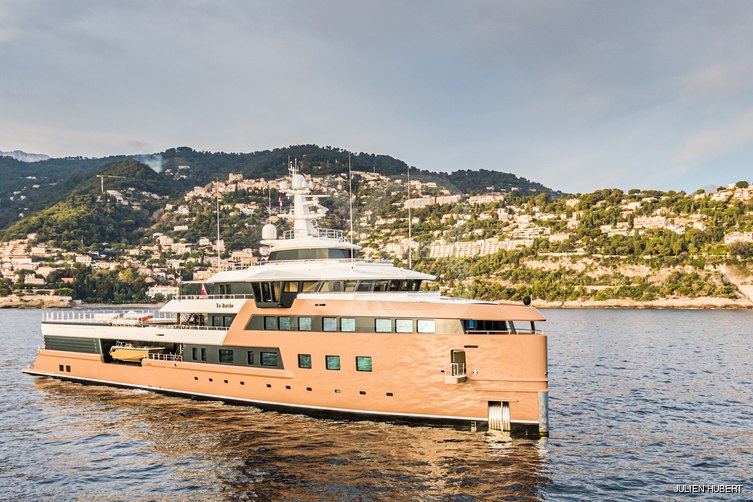 La Datcha yacht exterior 43