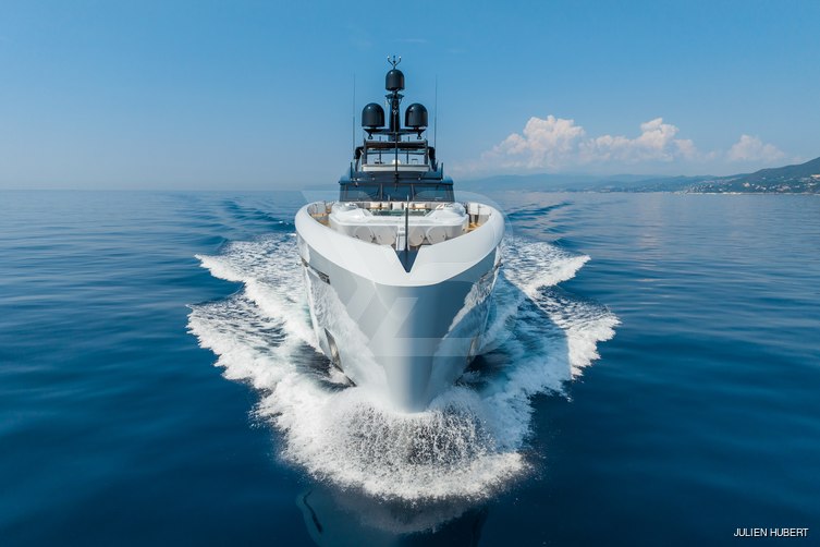 Jimmy yacht exterior 28