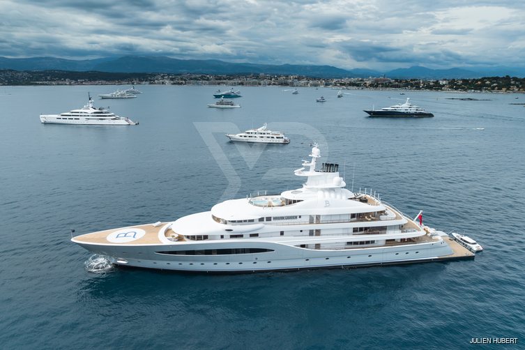 Mayan Queen IV yacht exterior 16