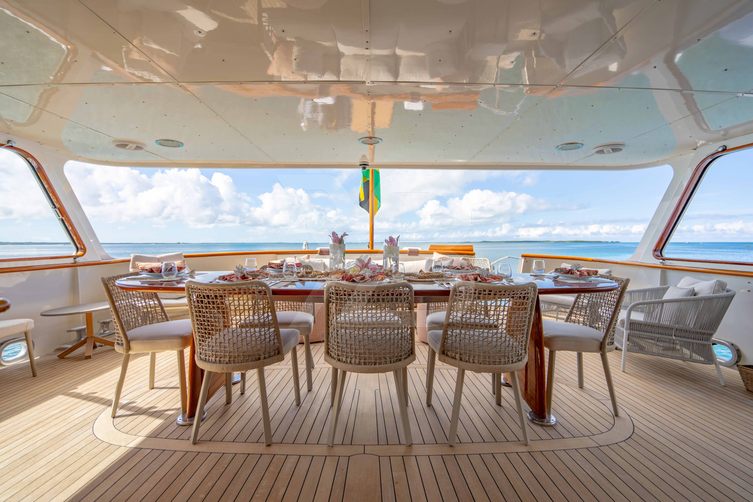 Calypso yacht exterior 6