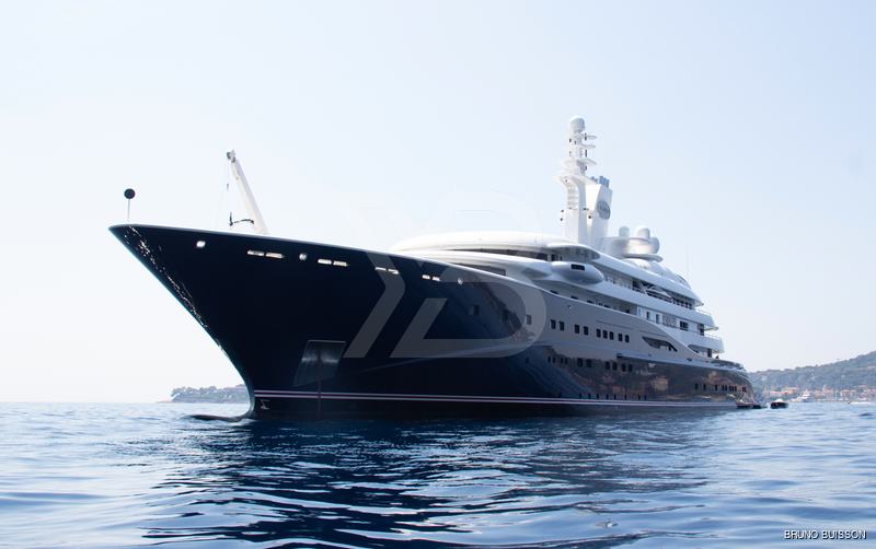 Al Mirqab yacht exterior 19