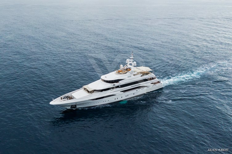 Formosa yacht exterior 10