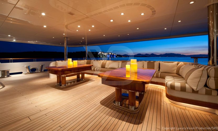 Boadicea yacht interior 33