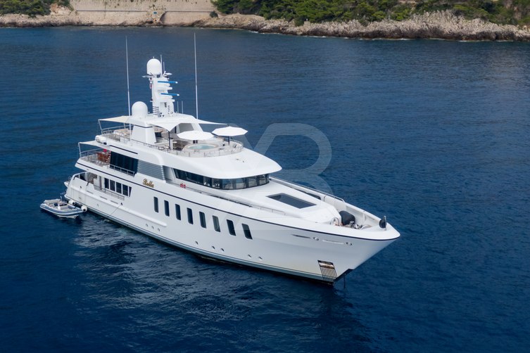 Bella yacht exterior 10