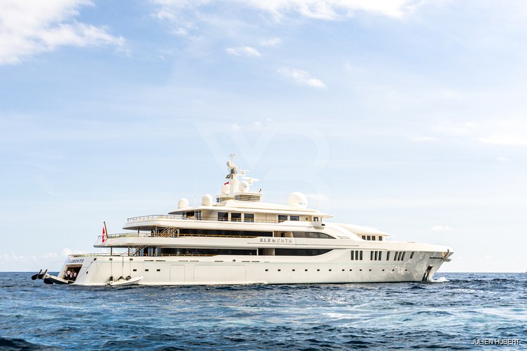 Elements yacht exterior 13