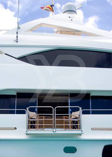 Al Amani yacht exterior 4