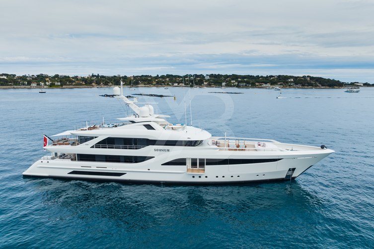 Somnium yacht exterior 8