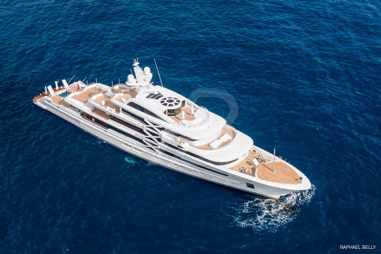 Project X yacht exterior 4