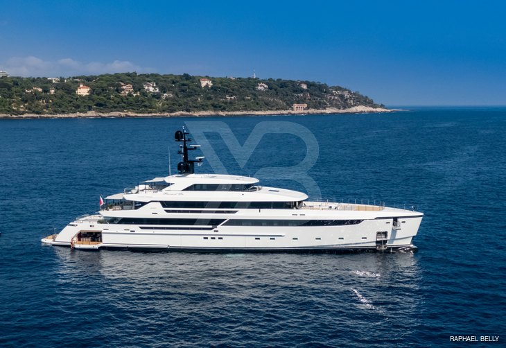 Rose d'Or yacht exterior 9