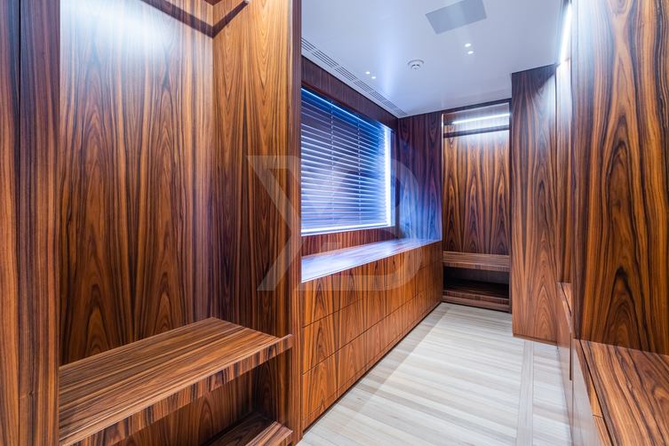 Martha yacht interior 15
