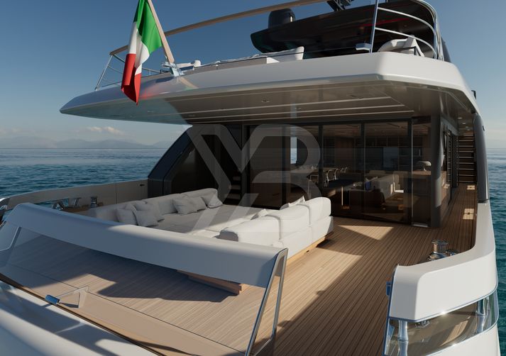 SL110A/01 yacht exterior 4