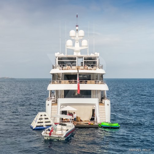 Iron Blonde yacht exterior 6