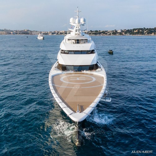 CC-Summer yacht exterior 20