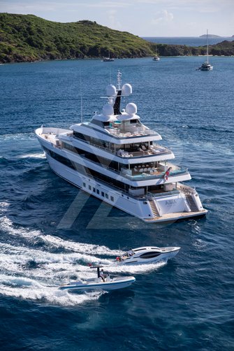 Asia yacht exterior 104