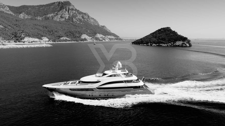 La Passion yacht exterior 15