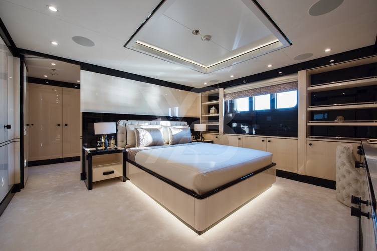 Mellon yacht interior 14