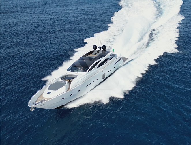 Thyke III yacht exterior 3