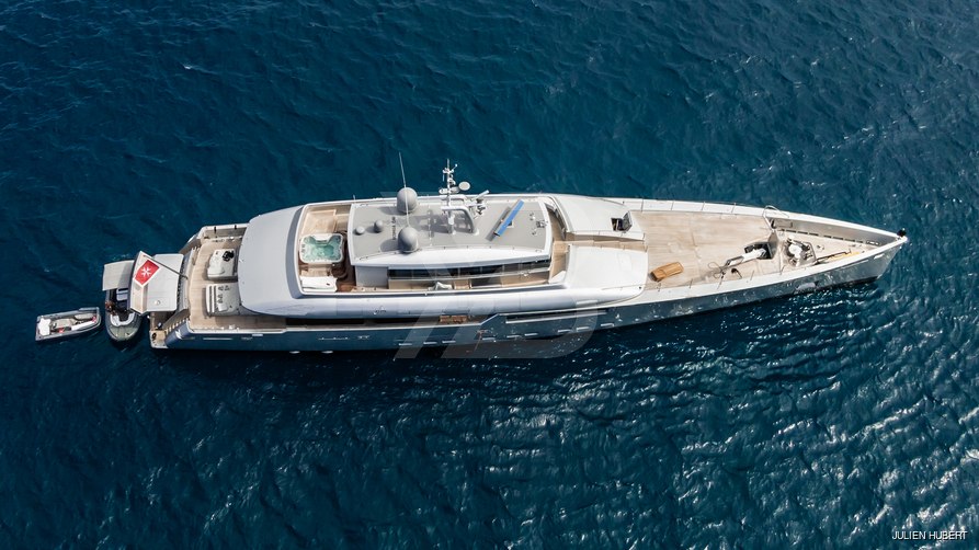 Falco Moscata yacht exterior 10