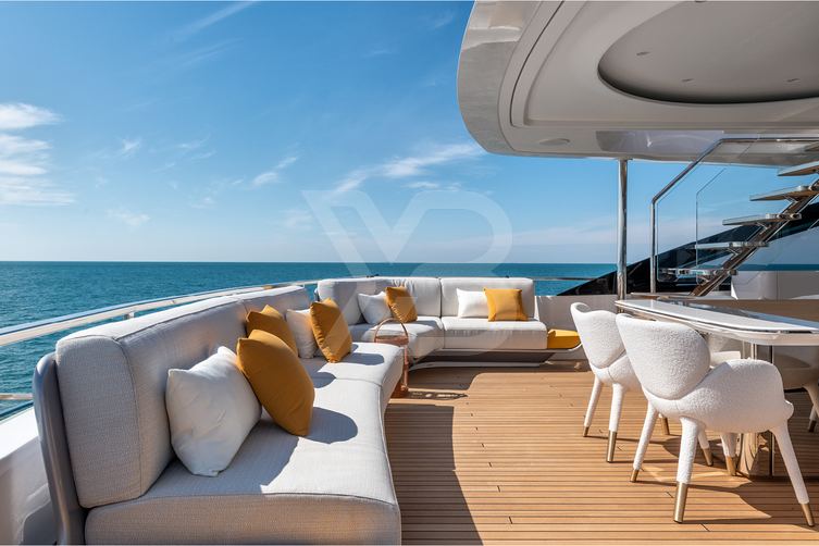 Tanelorn yacht exterior 62