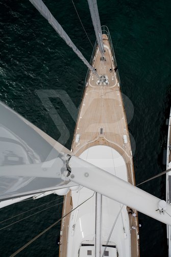 Bayesian yacht exterior 14