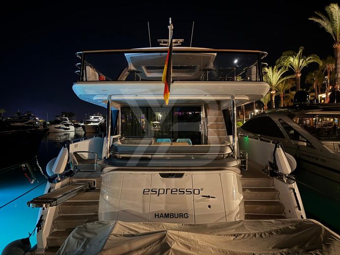 Espresso 2 yacht exterior 4