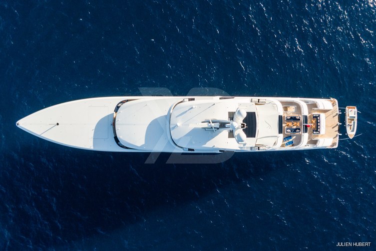 Starlust yacht exterior 115