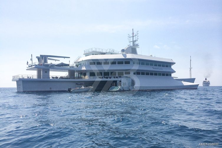 Asean Lady yacht exterior 5