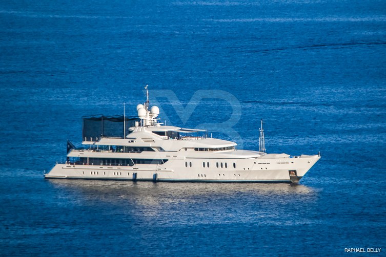 Maria yacht exterior 7