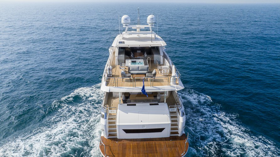 FD80 /09 yacht exterior 4