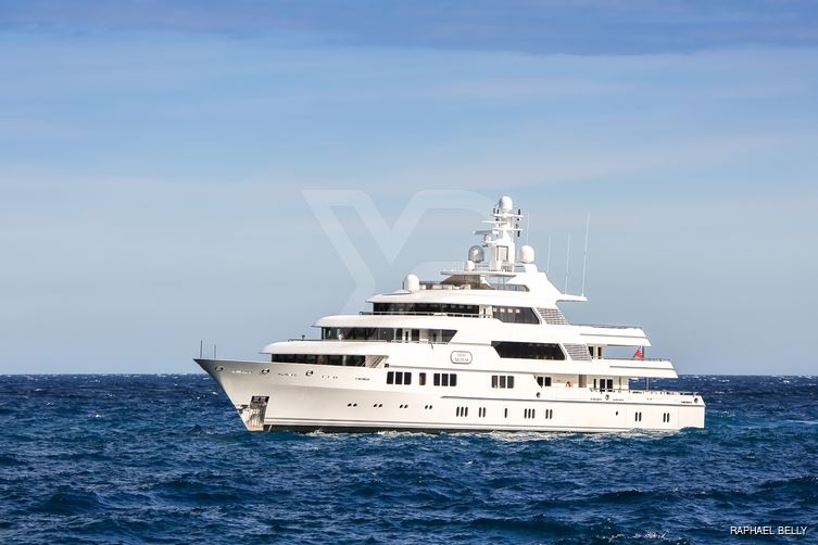 Saint Nicolas yacht exterior 5