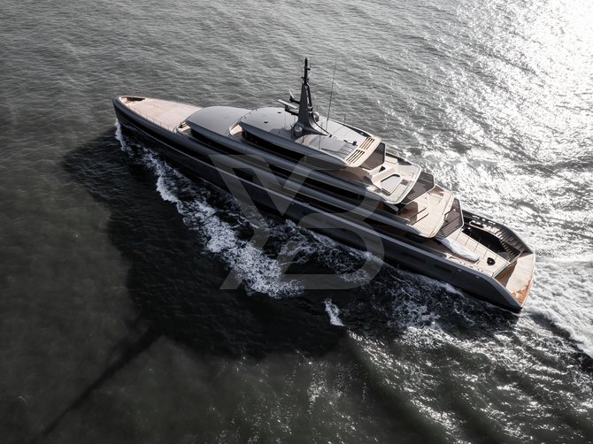 Obsidian yacht exterior 18