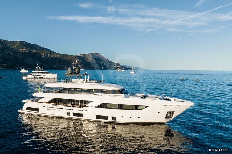 Frangelo yacht exterior 10