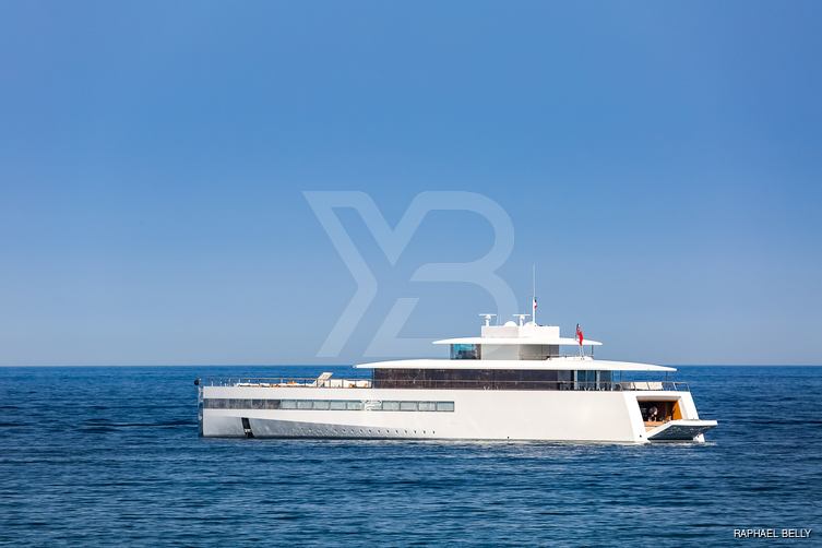 Venus yacht exterior 38