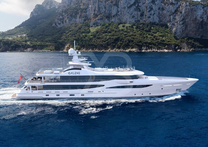 Galene yacht exterior 2